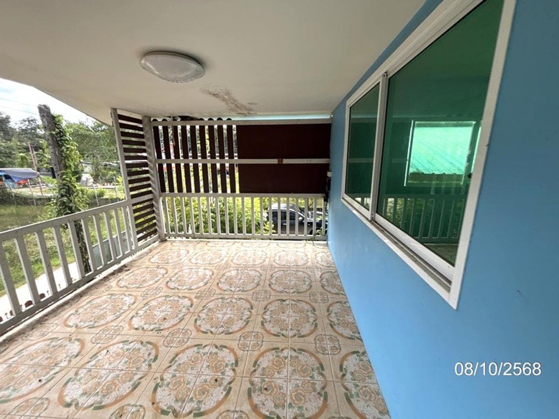 บ้านเดี่ยว ธาตุ วารินชำราบ อุบลราชธานี พื้นที่ 0.5 ตร.ว. พื้นที่ใช้สอย 141.5 ตร.ม. 3 ห้องนอน 2 ห้องน้ำ