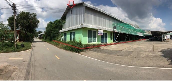 โกดัง เมืองร้อยเอ็ด