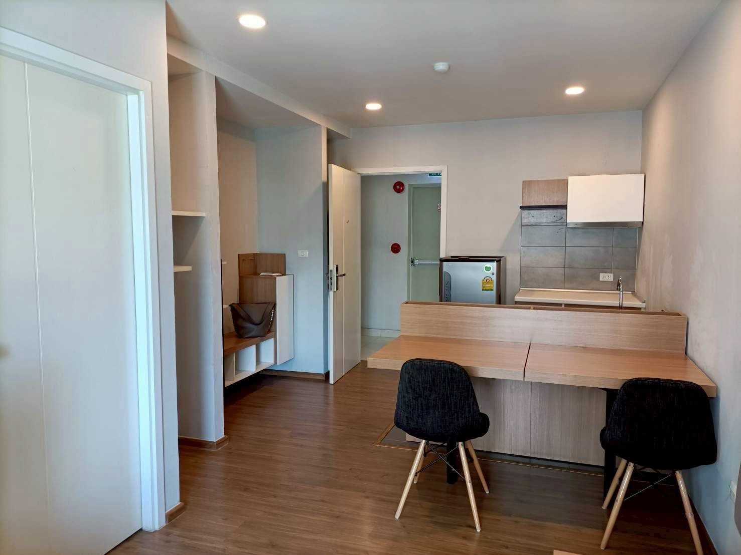 พราว 3 คอนโดมิเนียม (Proud III Condominium) ตำบลคลองเกลือ อำเภอปากเกร็ด นนทบุรี ราคาขาย 2,800,000 บาท