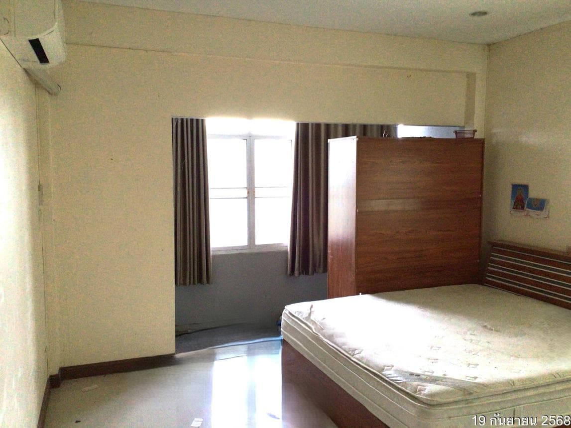 อาคารพาณิชย์ ป่าแดด เชียงราย 1 ห้องนอน 2 ห้องน้ำ ขนาด 24.1 ตร.ว.