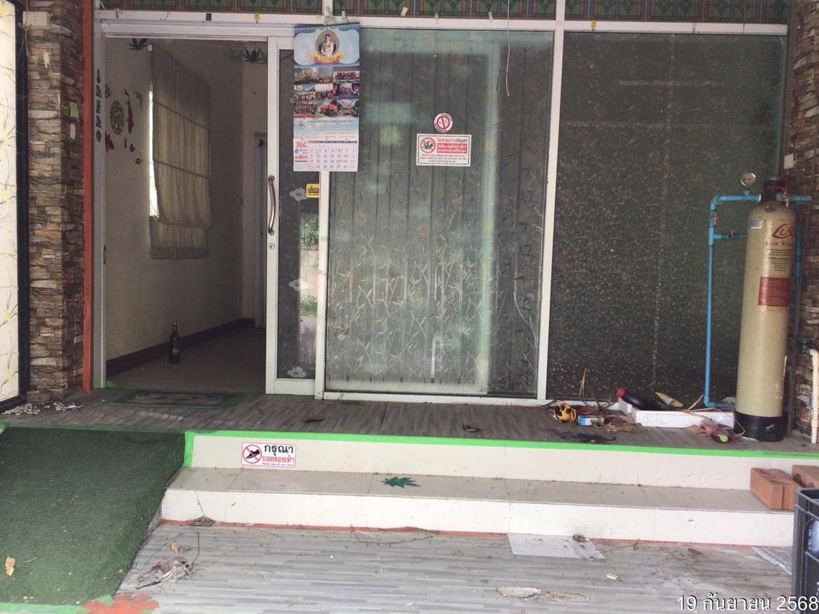 อาคารพาณิชย์ ป่าแดด เชียงราย 1 ห้องนอน 2 ห้องน้ำ ขนาด 24.1 ตร.ว.