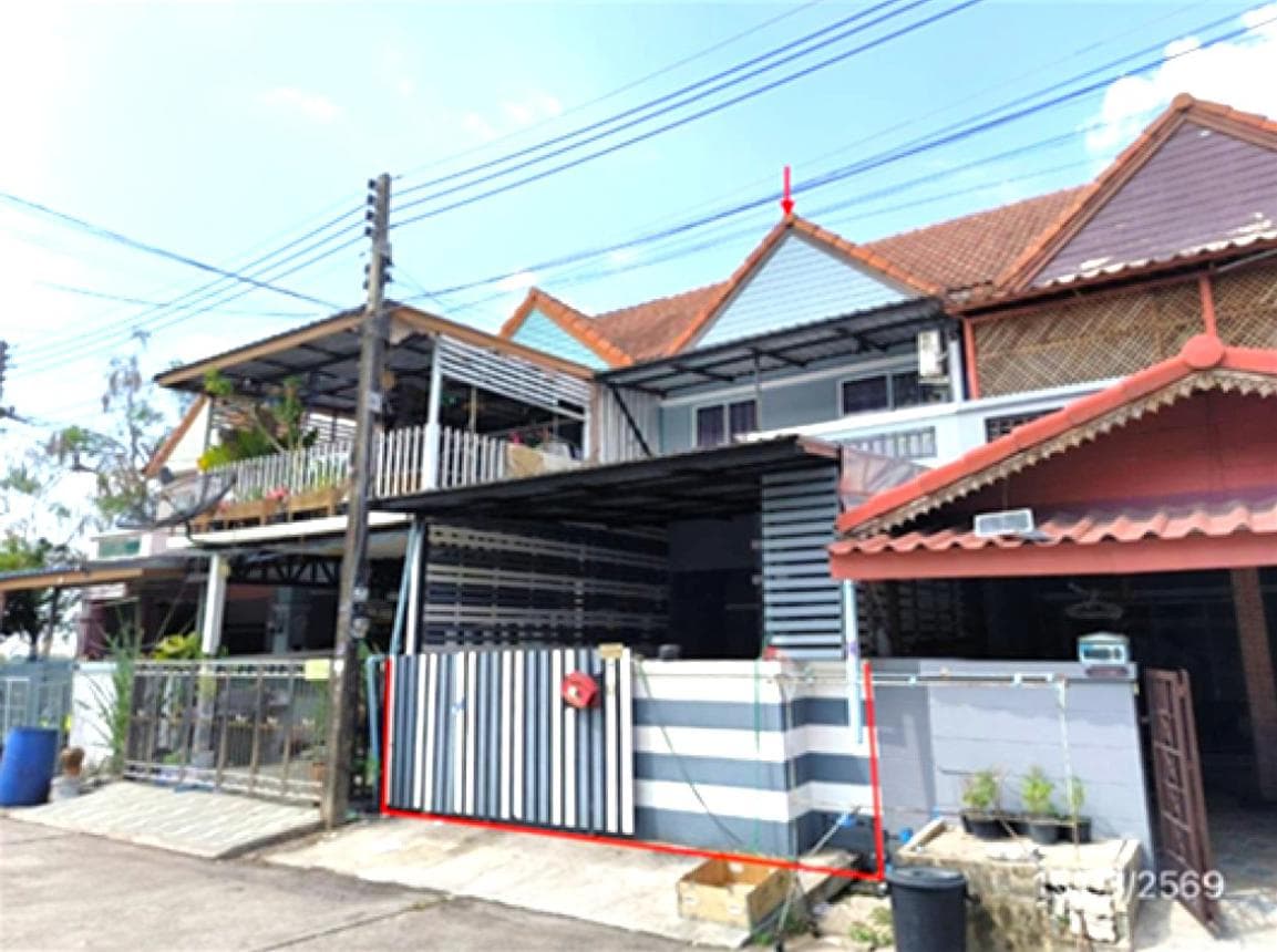 ขายทาวน์โฮม แดนทอง วิลเลจ (Danthong Village) บางโพธิ์เหนือ สามโคก ปทุมธานี พื้นที่กว้าง 26.2 ตร.ว.