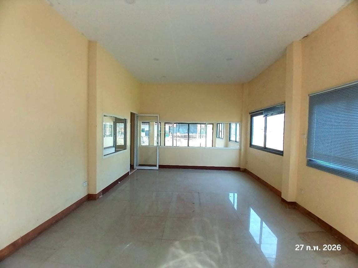 ขายบ้านเดี่ยวหลังใหญ่ พื้นที่ใช้สอย 352 ตร.ม. ทำเลสงบ ป่าลาน ดอยสะเก็ด เชียงใหม่ บนเนื้อที่ 73 ตร.ว. ตอบโจทย์ครอบครัวใหญ่