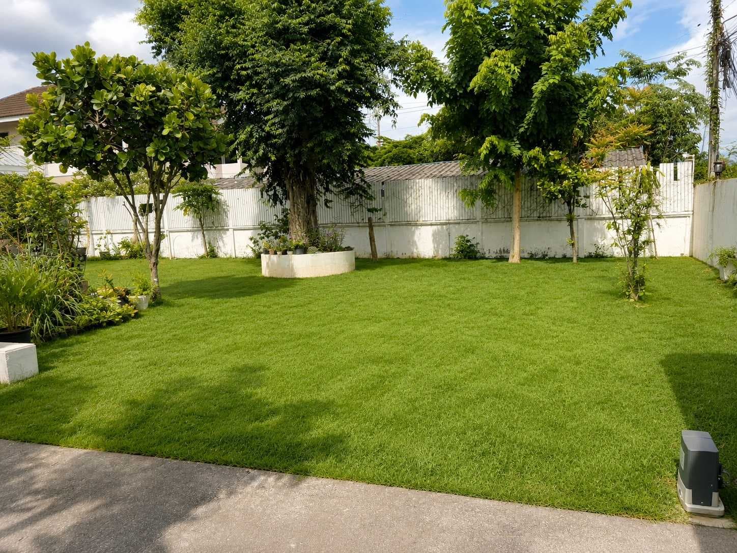 ขาย บ้านเดี่ยว 3 ชั้น พร้อมสวนขนาดใหญ่ ทำเลหนองจ๊อม ใกล้แยกลิขิตชีวัน จ.เชียงใหม่