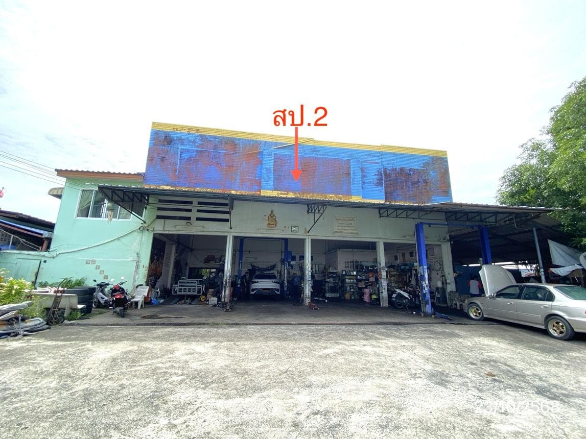 ขายอาคารพาณิชย์ ฉวาง นครศรีธรรมราช ทำเลจันดี เนื้อที่ 24.2 ตร.ว. พื้นที่ใช้สอย 95 ตร.ม. เหมาะสำหรับการค้าขายและทำธุรกิจ
