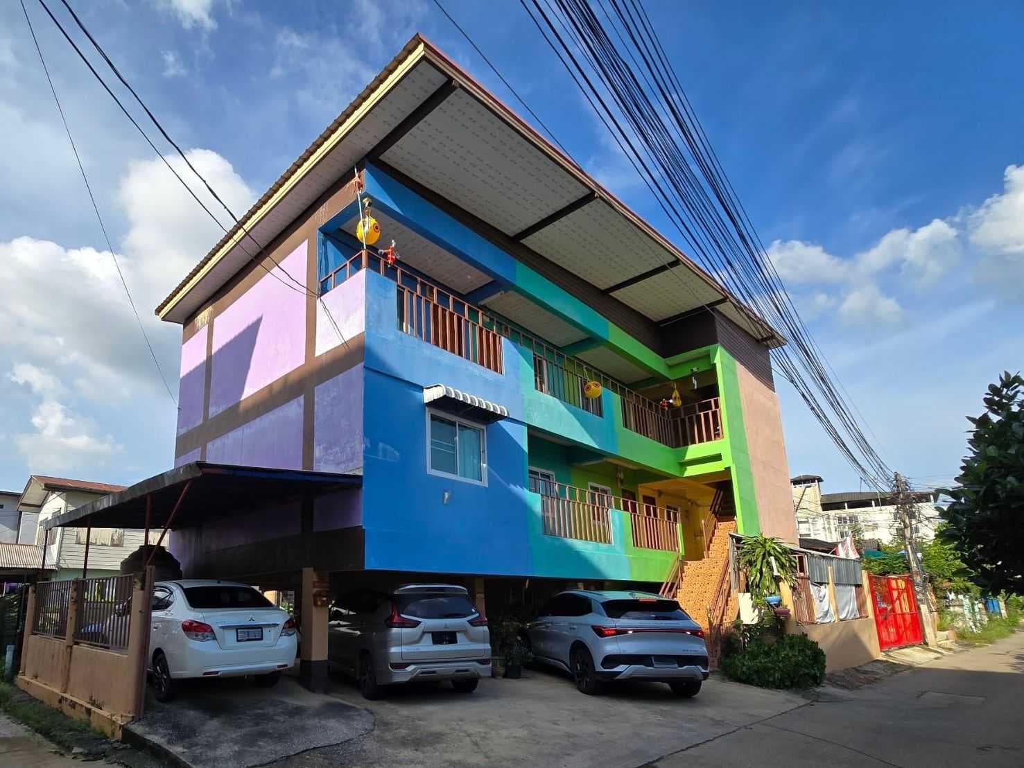 หอพักกลางเมืองพิษณุโลก ใกล้สถานศึกษาและหน่วยราชการ ผู้เช่าเต็มเกือบตลอด