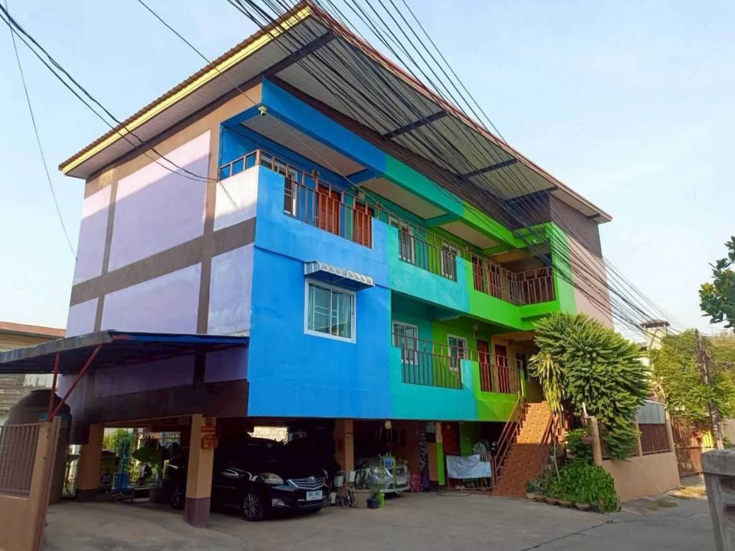 หอพักกลางเมืองพิษณุโลก ใกล้สถานศึกษาและหน่วยราชการ ผู้เช่าเต็มเกือบตลอด