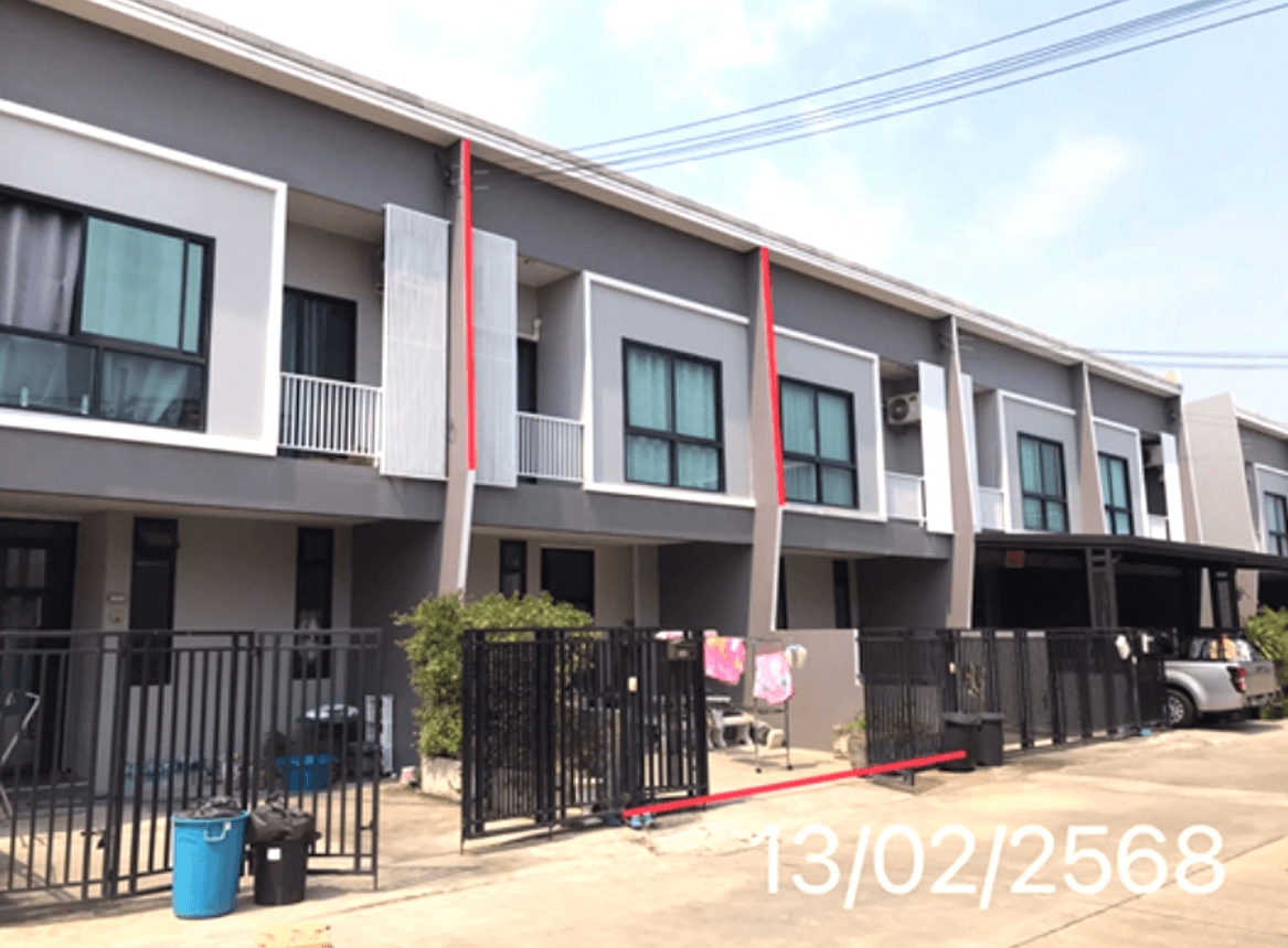 ขายทาวน์โฮม ธนานนท์ แลนด์ ราชพฤกษ์-ชัยพฤกษ์ (Thananon Land Ratchaphruek-Chaiyaphruek) อ้อมเกร็ด ปากเกร็ด นนทบุรี พื้นที่ 19.3 ตร.ว. 3 ห้องนอน ทำเลดี ราคา 2.8 ล้าน