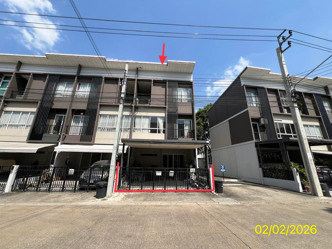 ขายทาวน์เฮ้าส์ สัมมากร อเวนิว ชัยพฤกษ์-วงแหวน (Sammakorn Avenue) ฟังก์ชันพรีเมียม 4 ห้องนอน 5 ห้องน้ำ สไตล์โมเดิร์น - image 1