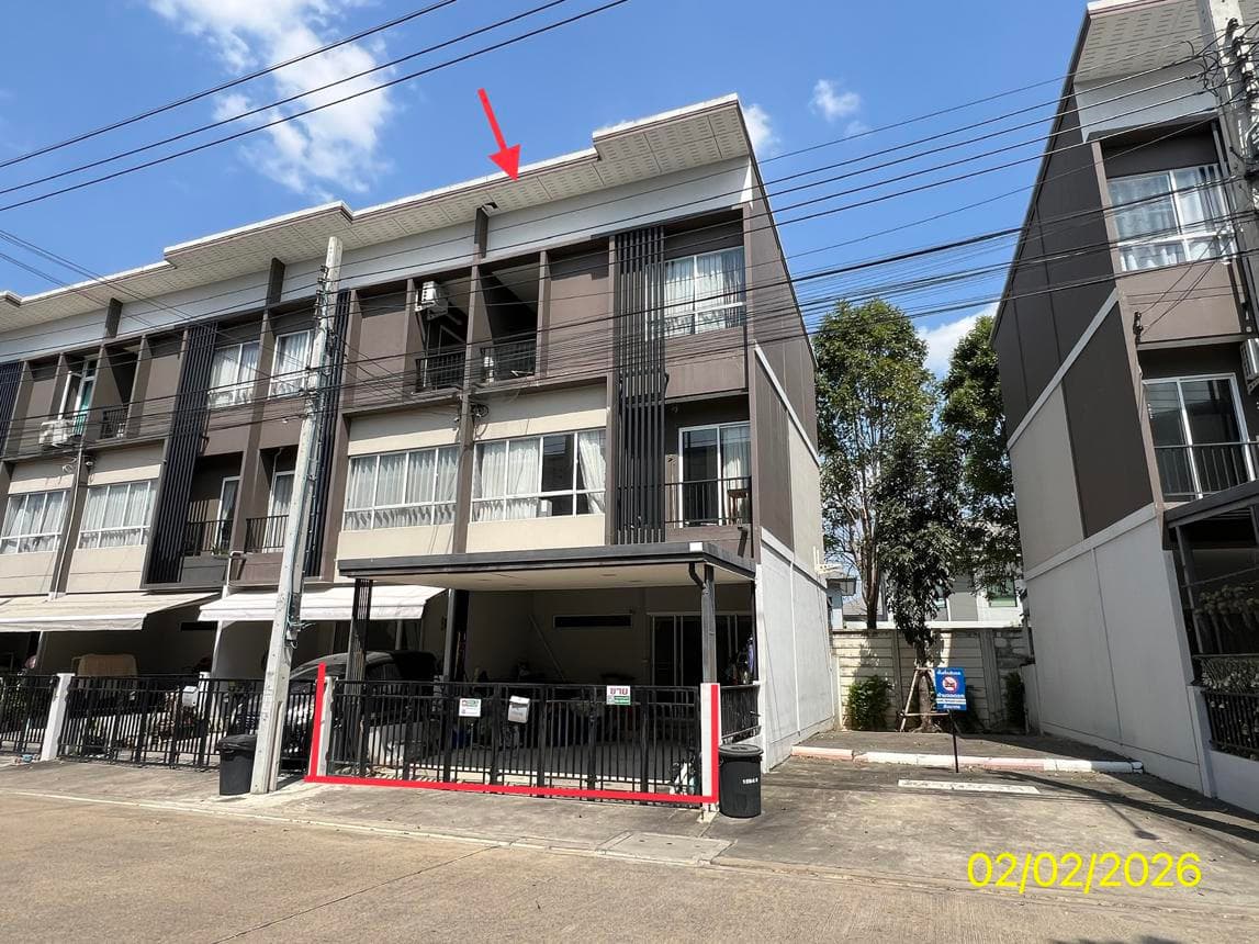 ขายทาวน์เฮ้าส์ สัมมากร อเวนิว ชัยพฤกษ์-วงแหวน (Sammakorn Avenue) ฟังก์ชันพรีเมียม 4 ห้องนอน 5 ห้องน้ำ สไตล์โมเดิร์น