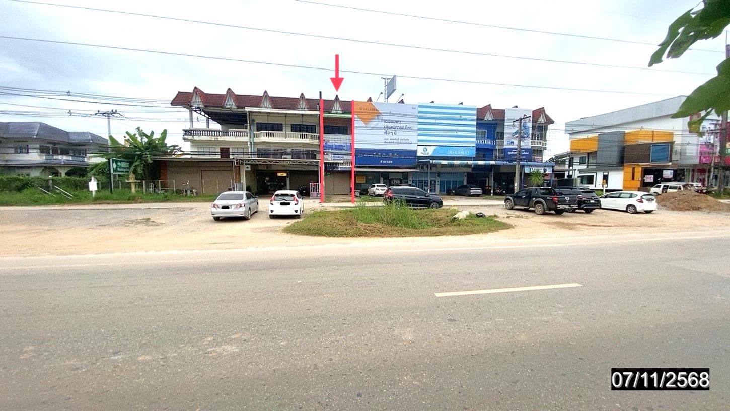 ขายอาคารพาณิชย์ 3 ห้องน้ำ พื้นที่ 208 ตร.ม. บนเนื้อที่ 28.4 ตร.ว. ทำเลนาอาน เมืองเลย เหมาะทำธุรกิจและโฮมออฟฟิศ ราคา 5 ล้าน
