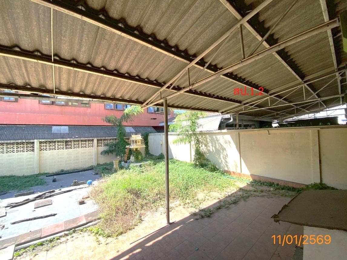 ขายอาคารพาณิชย์ เมืองสมุทรปราการ ทำเลสำโรงเหนือ พื้นที่ใช้สอย 714 ตร.ม. 24 ห้องนอน 24 ห้องน้ำ สภาพดี เหมาะสำหรับทำอพาร์ตเมนต์ ออฟฟิศ หรือการลงทุนเชิงพาณิชย์