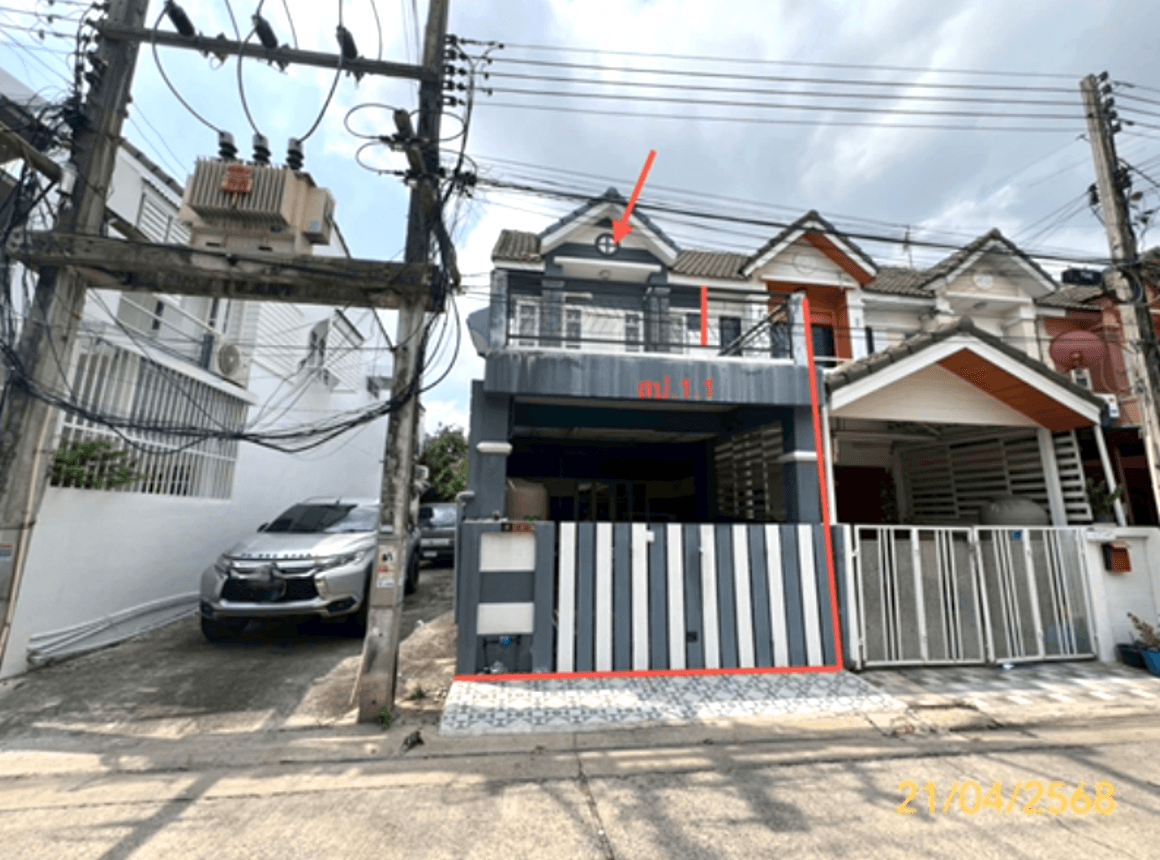 ขายทาวน์เฮ้าส์ ไดมอนวิลล์ 2 (Diamond Ville 2) คูคต ลำลูกกา ปทุมธานี พื้นที่ใช้สอย 114 ตร.ม. 2 ห้องนอน ทำเลดี ราคา 1.58 ล้าน