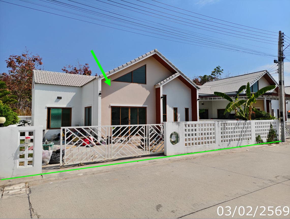 บ้านเดี่ยว บ้านแคร์คุณ พนานิคม นิคมพัฒนา ระยอง 3 ห้องนอน 2 ห้องน้ำ พื้นที่ 112 ตร.ม. บนที่ดิน 52.1 ตร.ว. ทำเลดีใกล้นิคมอุตสาหกรรม ราคาคุ้มค่าเพียง 2.8 ล้าน
