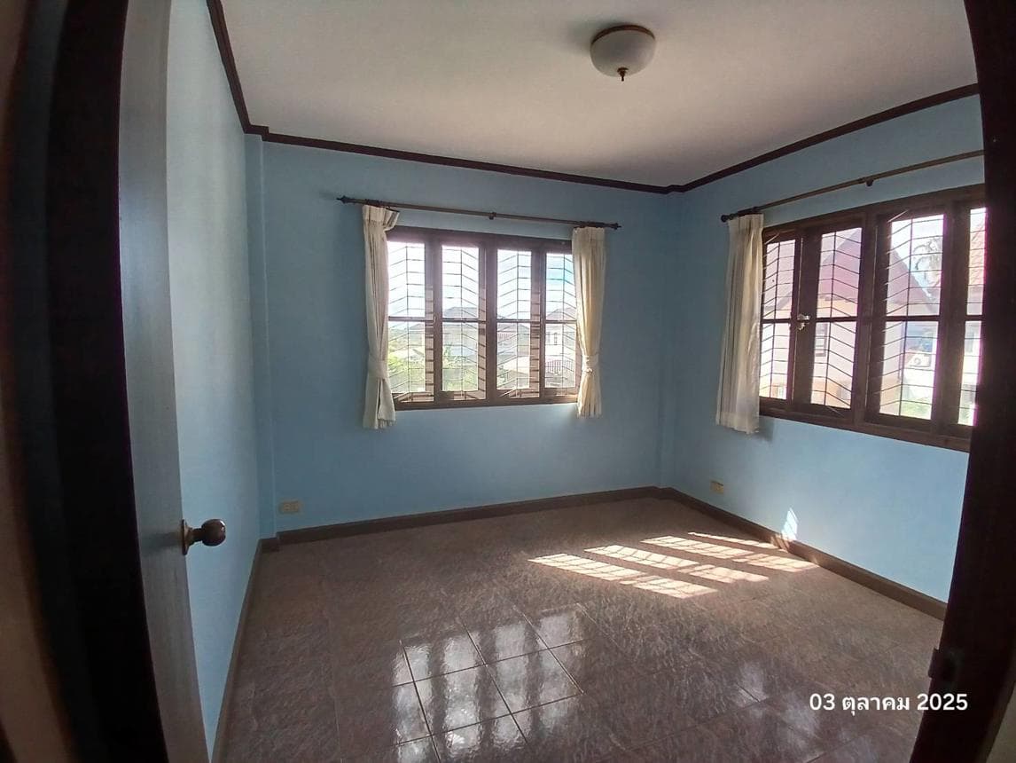 บ้านเดี่ยว นันทนา 1 หนองจ๊อม สันทราย เชียงใหม่ พื้นที่ 75 ตร.ว. พื้นที่ใช้สอย 256.5 ตร.ม. 4 ห้องนอน 3 ห้องน้ำ