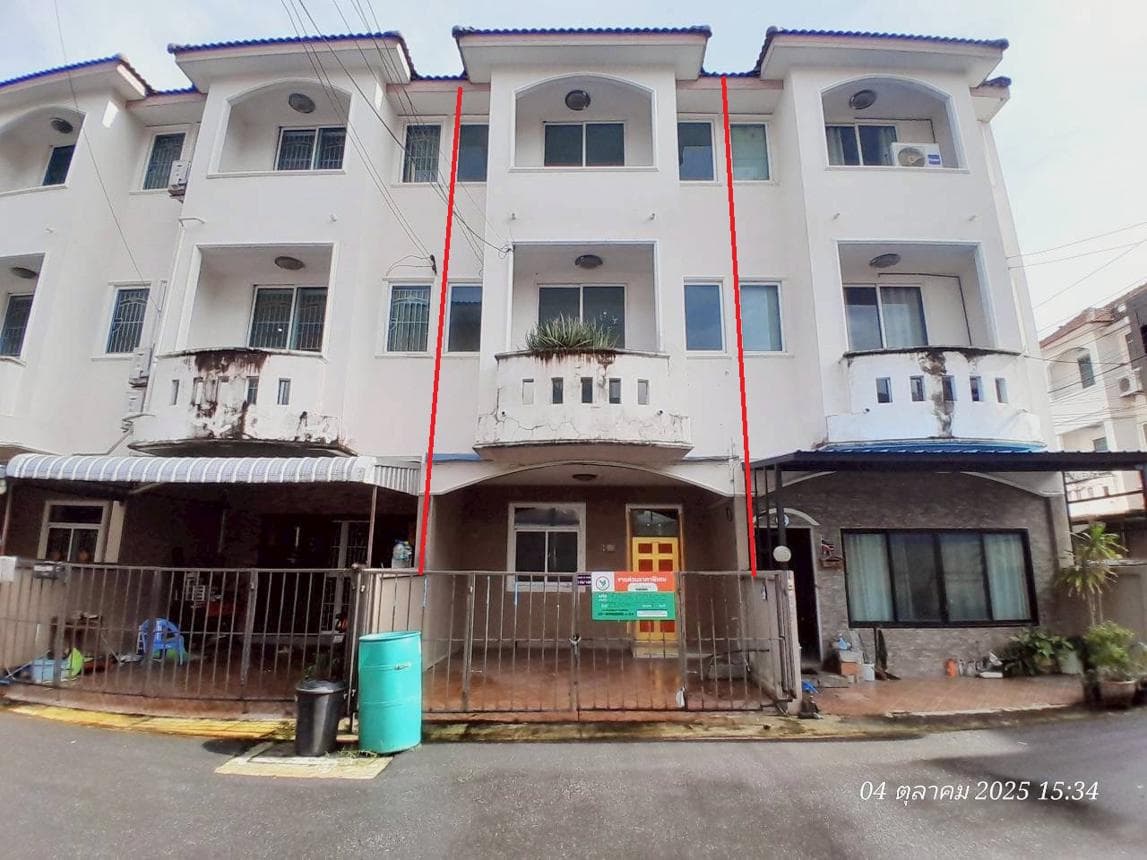 ขายทาวน์โฮม โฮมอินทาวน์ บางกะปิ-คลองกุ่ม หลังใหญ่ 175 ตร.ม. ทำเลเมืองเชื่อมต่อลาดพร้าว-นวมินทร์