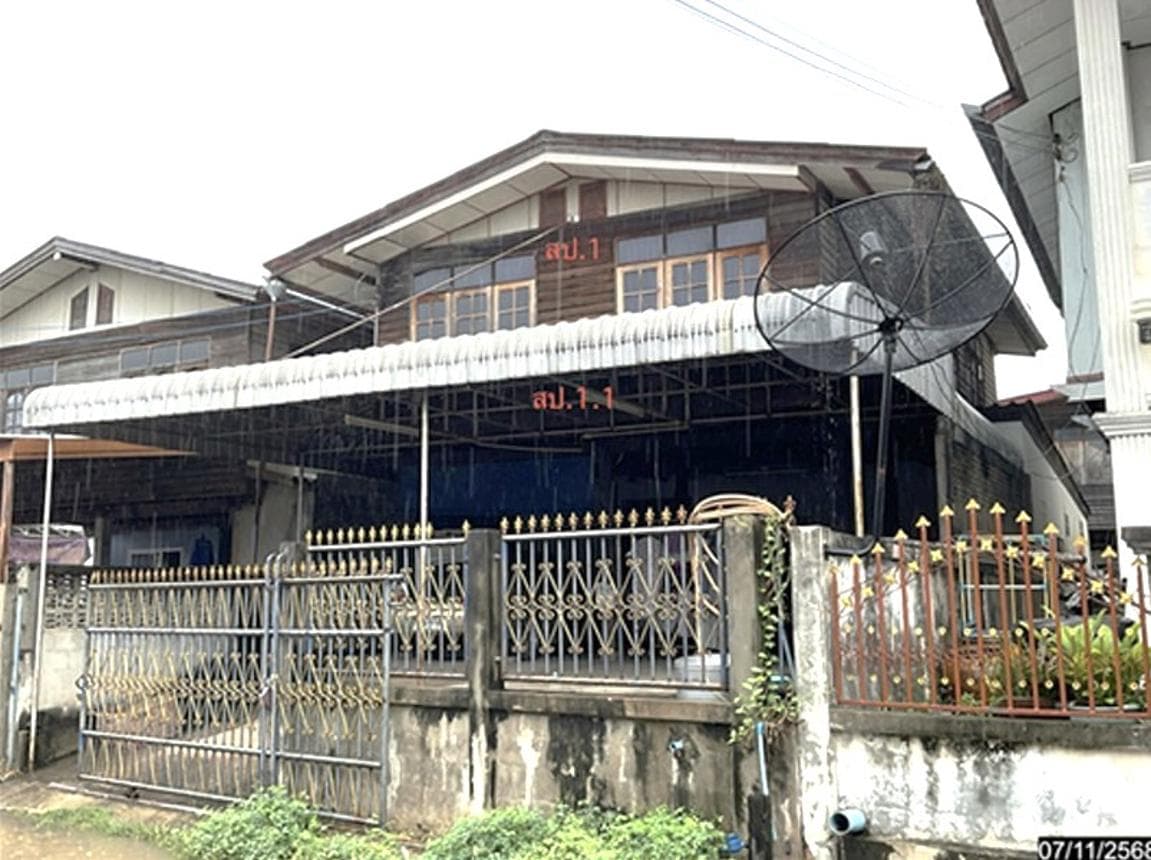 ขายบ้านเดี่ยวทำเลทอง บ้านค่าย ชัยภูมิ พื้นที่กว้างขวาง สภาพดีพร้อมเข้าอยู่