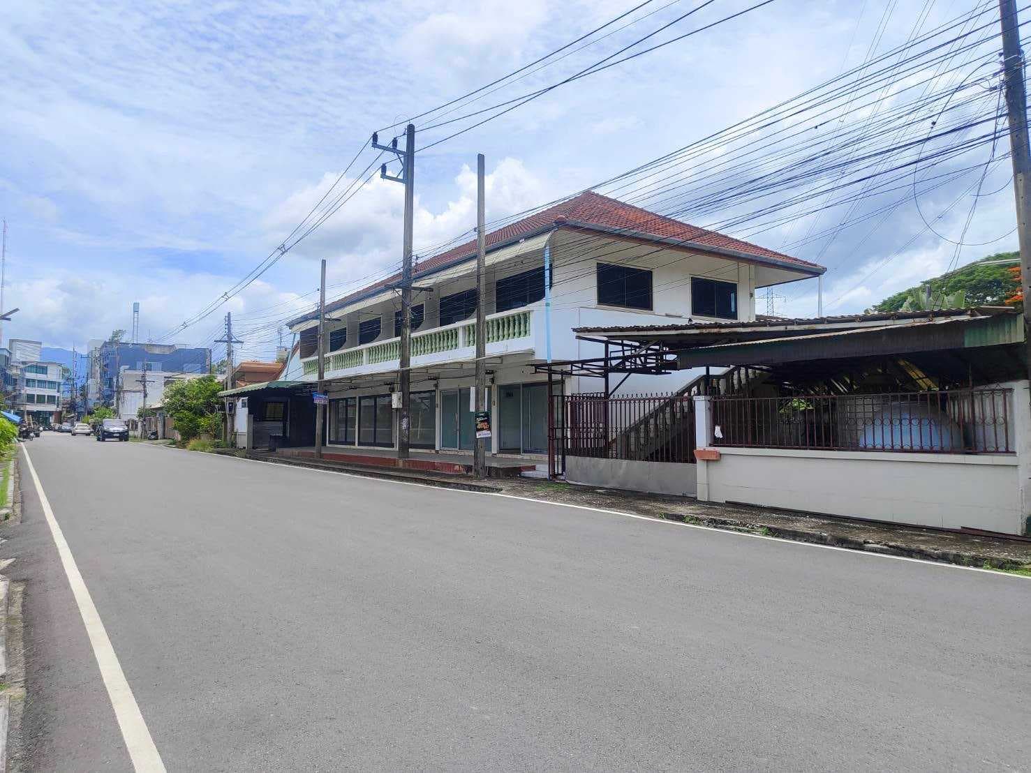 ขายที่ดินพร้อมสิ่งปลูกสร้าง ทำเลหนองหอย ใกล้สนามบินเชียงใหม่