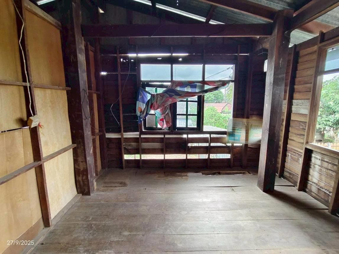 ขายบ้านเดี่ยว สามพร้าว เมืองอุดรธานี 3 ห้องนอน พื้นที่ 166 ตร.ม. ราคาไม่ถึงล้าน