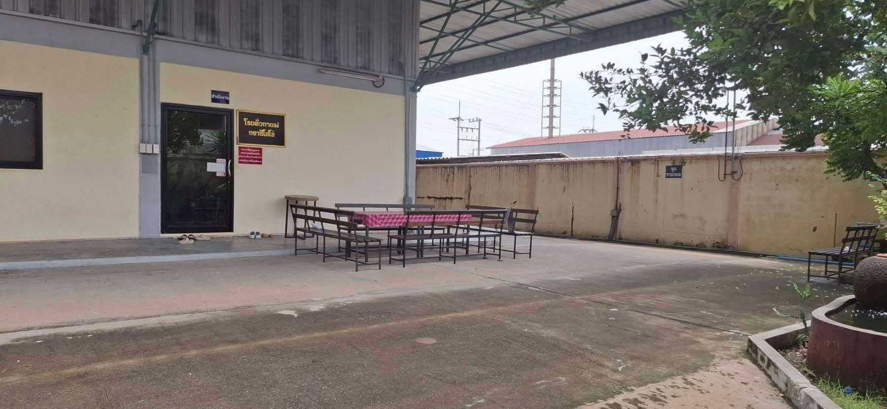 ขายโรงงาน ผังเมืองสีม่วง 1-0-55 ไร่ อ.กระทุ่มแบน สมุทรสาคร สภาพดีมาก พร้อมใบอนุญาตปลูกสร้างและระบบสาธารณูปโภคครบครัน