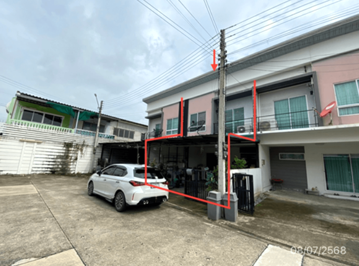 ทาวน์เฮ้าส์ เดอะทรัสต์ทาวน์โฮม รังสิต-คลอง 1 ประชาธิปัตย์ ธัญบุรี ปทุมธานี 3 ห้องนอน 2 ห้องน้ำ พื้นที่กว้าง 124.3 ตร.ม. บนที่ดิน 21.9 ตร.ว. ทำเลศักยภาพใกล้ฟิวเจอร์พาร์ค รังสิต ราคาพิเศษ 2.55 ล้าน