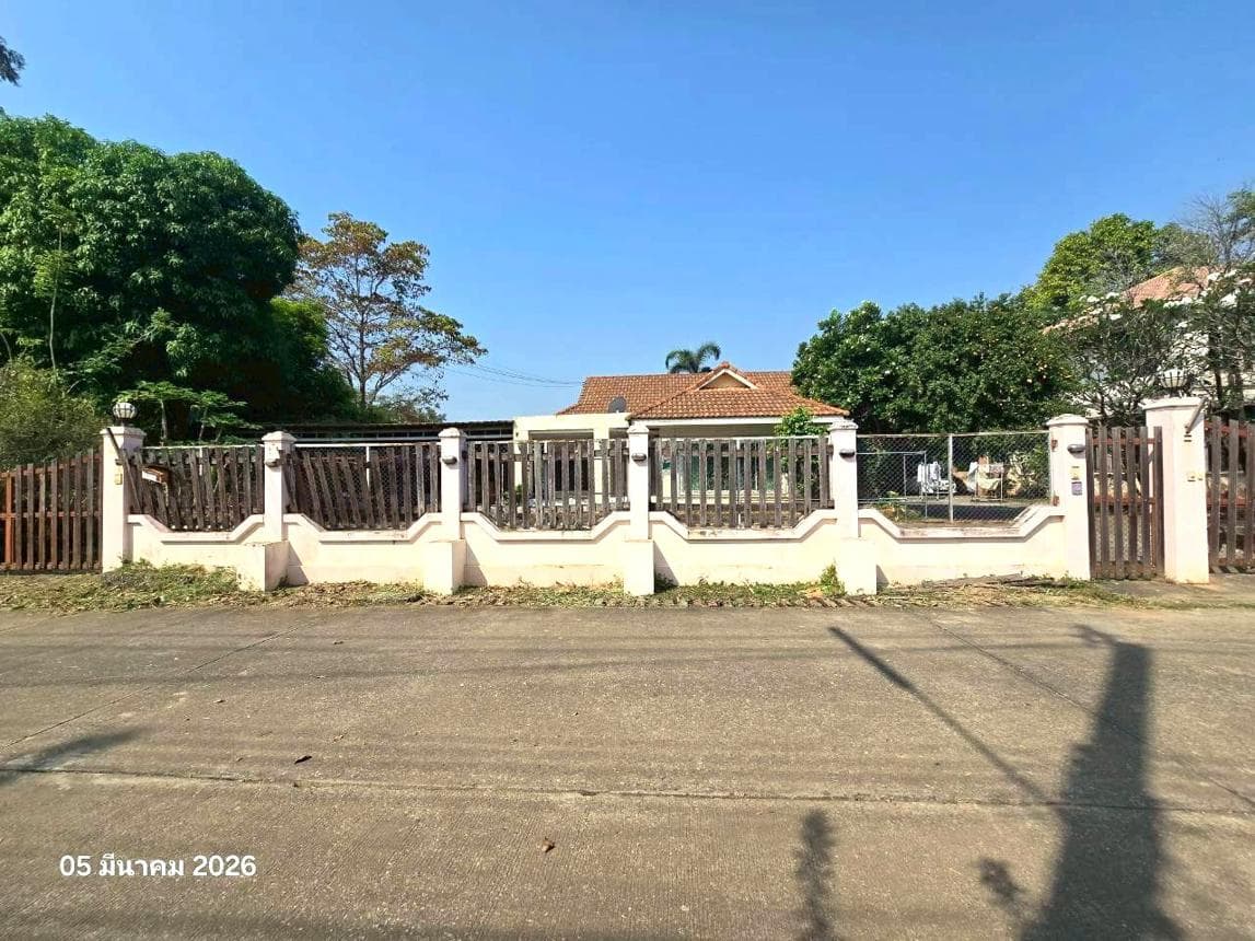ขายบ้านเดี่ยว เมืองอุตรดิตถ์ ทำเลท่าเสา เนื้อที่ 47 ตร.ว. พื้นที่ใช้สอย 169.5 ตร.ม. 2 ห้องนอน 2 ห้องน้ำ สภาพดี พร้อมอยู่