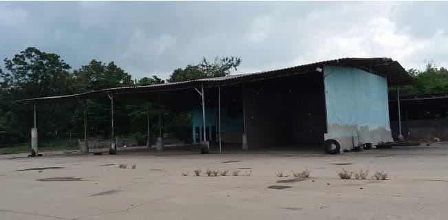 โกดัง บ้านทุ่งตากแดด ทรายทองวัฒนา-กำแพงเพชร