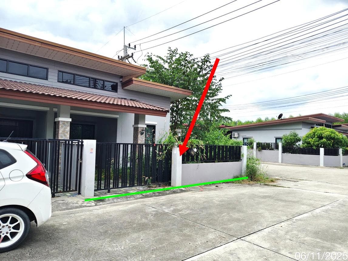 ทาวน์เฮ้าส์ บ้านสุขใจ สุขสบาย 5 มาบยางพร ปลวกแดง ระยอง 2 ห้องนอน 52 ตร.ม. บนที่ดินกว้าง 27 ตร.ว. ทำเลใกล้แหล่งงาน
