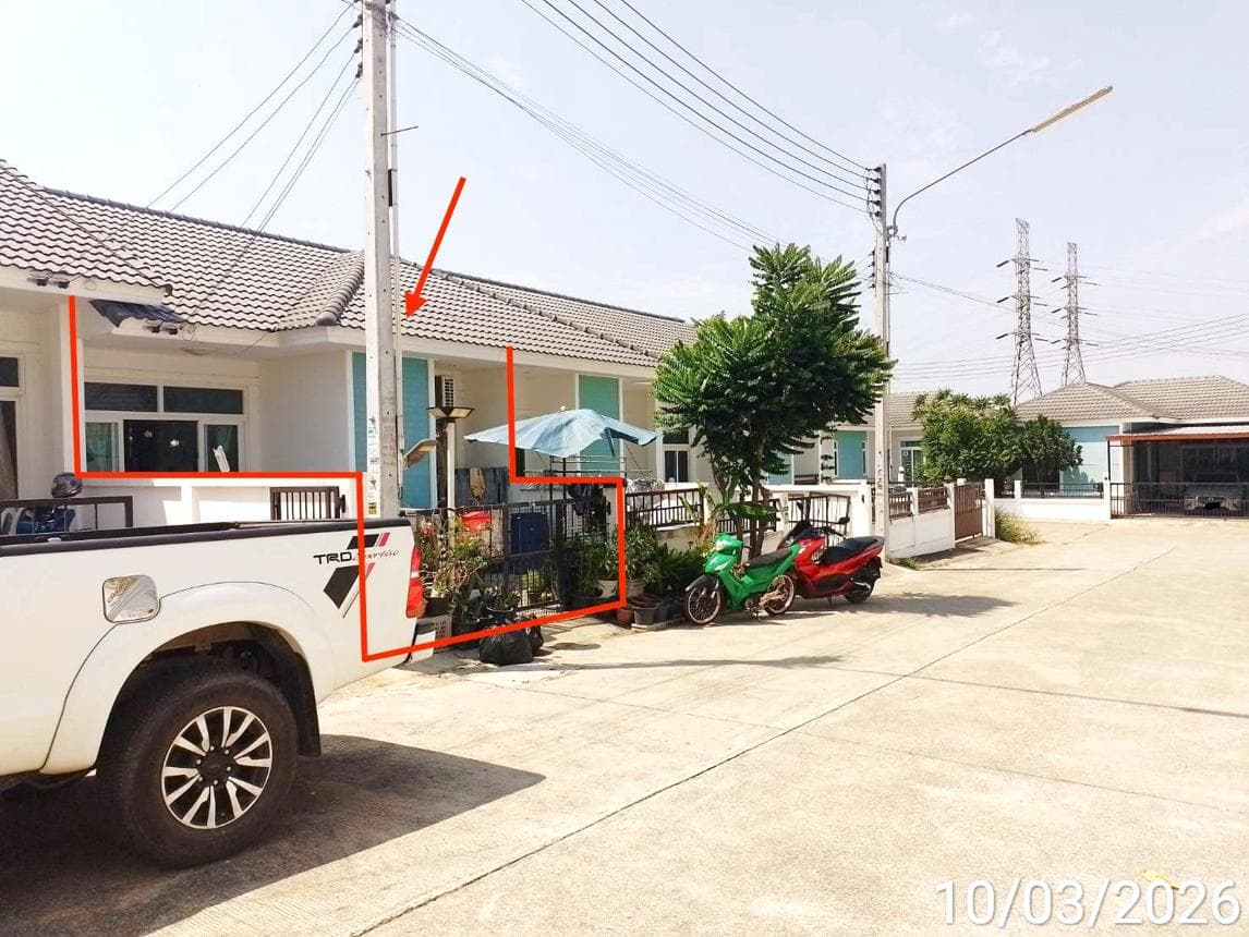 ขายทาวน์เฮ้าส์ เดอะเบส์ โฮม บ่อวิน ศรีราชา 2 ห้องนอน พื้นที่กว้าง 25.4 ตร.ว. ใกล้นิคมฯ ราคาล้านต้นๆ