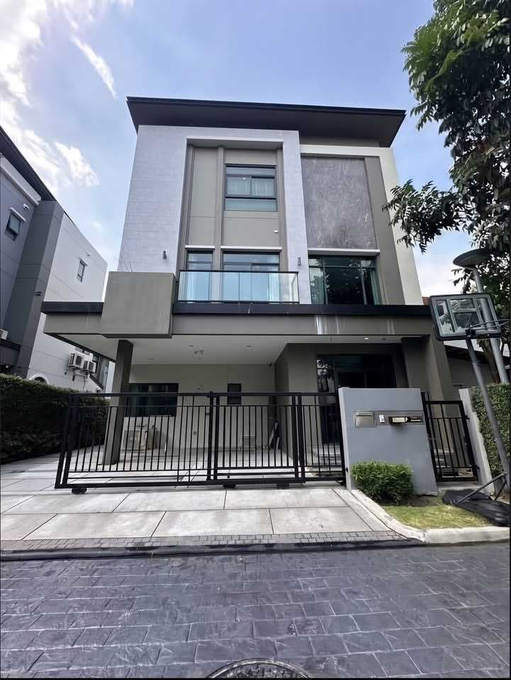 【For Sale / ขาย】The Gentry Sukhumvit 101 Luxury Detached House | Private Residence | Prime Sukhumvit Location