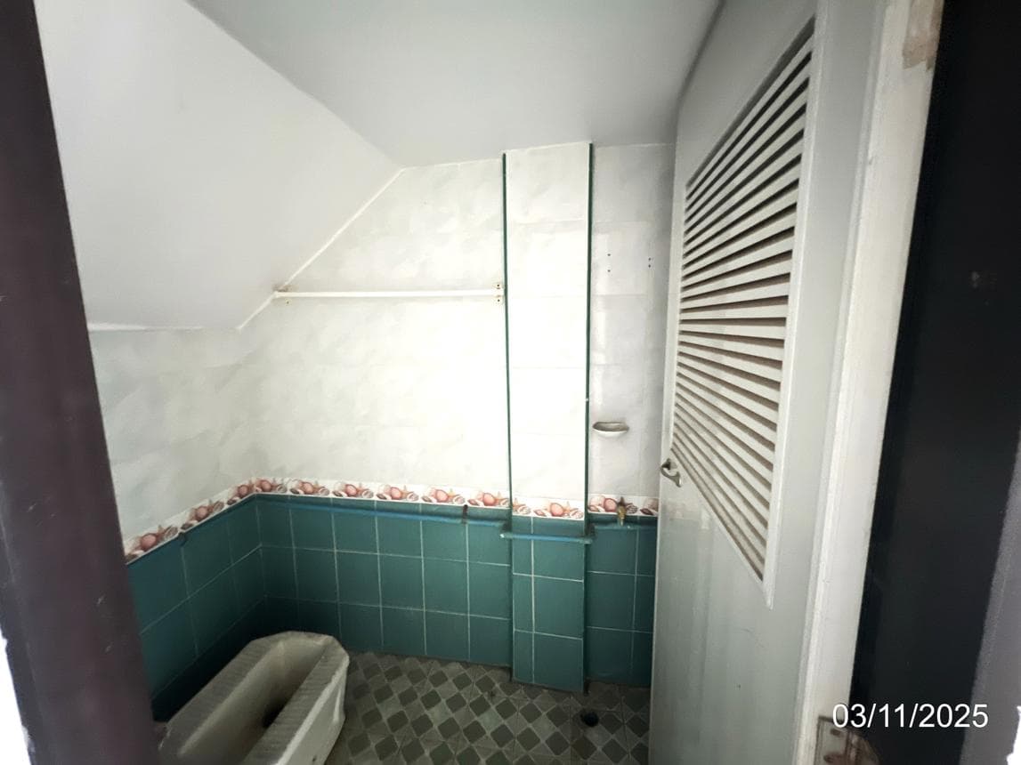 อาคารพาณิชย์ 2 ห้องนอน 4 ห้องน้ำ พื้นที่ใช้สอย 268 ตร.ม. ทำเลศักยภาพ แสนตอ ขาณุวรลักษบุรี จ.กำแพงเพชร