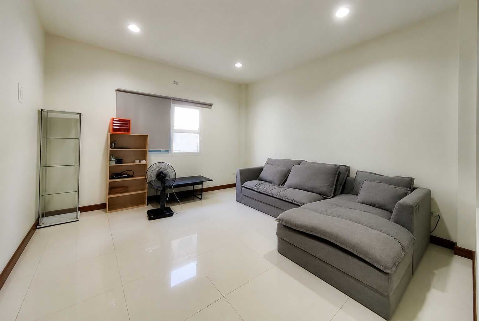 ขายโฮมออฟฟิศ 2 ชั้น ทำเลสวนผัก–ตลิ่งชัน เนื้อที่ 183 ตร.ว. | พื้นที่ใช้สอย 420 ตร.ม.