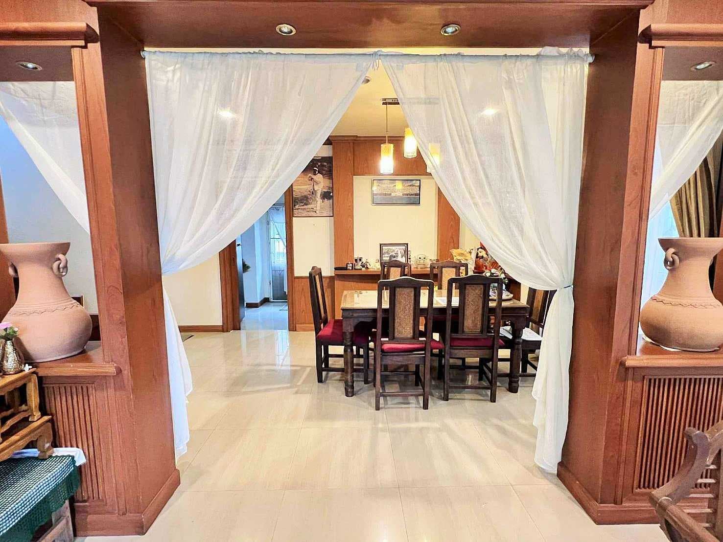 บ้านเดี่ยว โฮมอินปาร์ค (Home In Park) ซอยหมู่บ้านโฮมอินปาร์ค ตำบลหนองควาย อำเภอหางดง จังหวัดเชียงใหม่ เนื้อที่ 78 ตารางวา ราคา 5,500,000 บาท