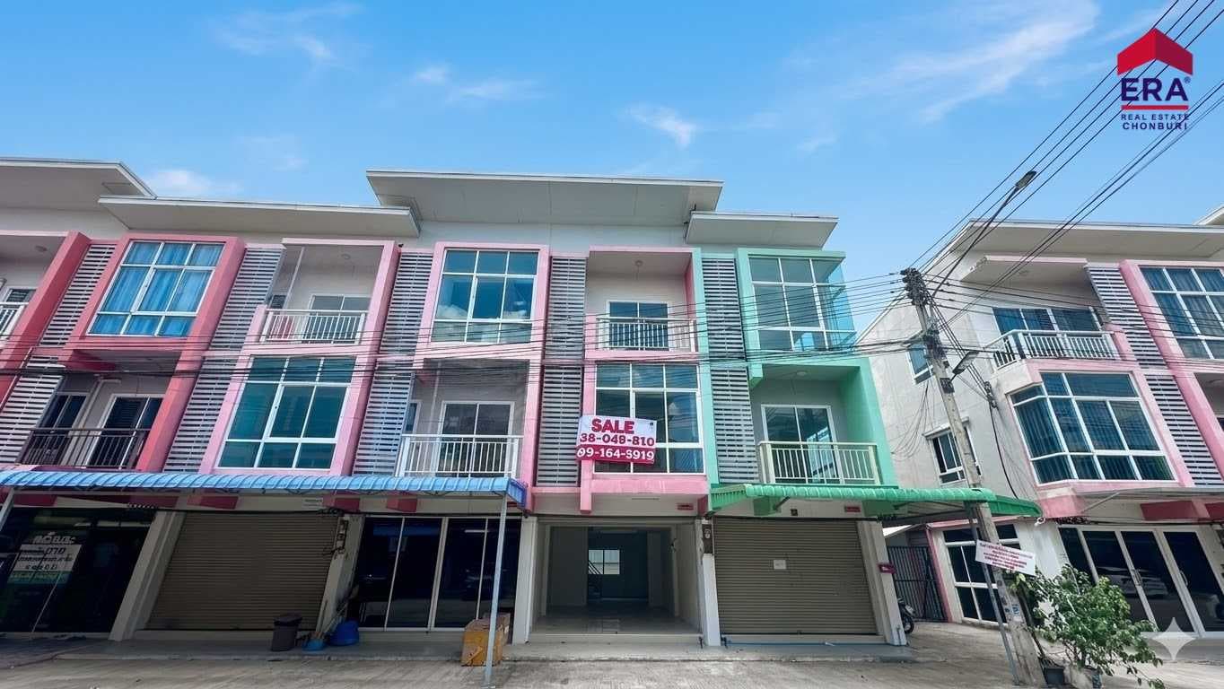 ถูกมาก อาคารพาณิชย์ 3 ชั้น ทำเลค้าขาย ศรีราชา เพียง 2.49 ล้าน ทำเลดี ติดถนน หนองยายบู่ ศรีราชา ใกล้นิคมปิ่นทอง