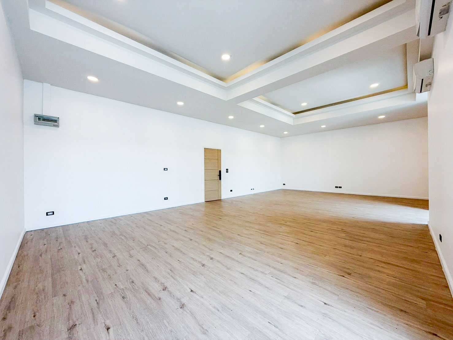 ขายโคตรคุ้ม คอนโด CNP ซีเอ็นพี Condo แจ้งวัฒนะ 54 ตรม ใกล้ MRT สายสีชมพู เมืองทองธานี ชั้น 16