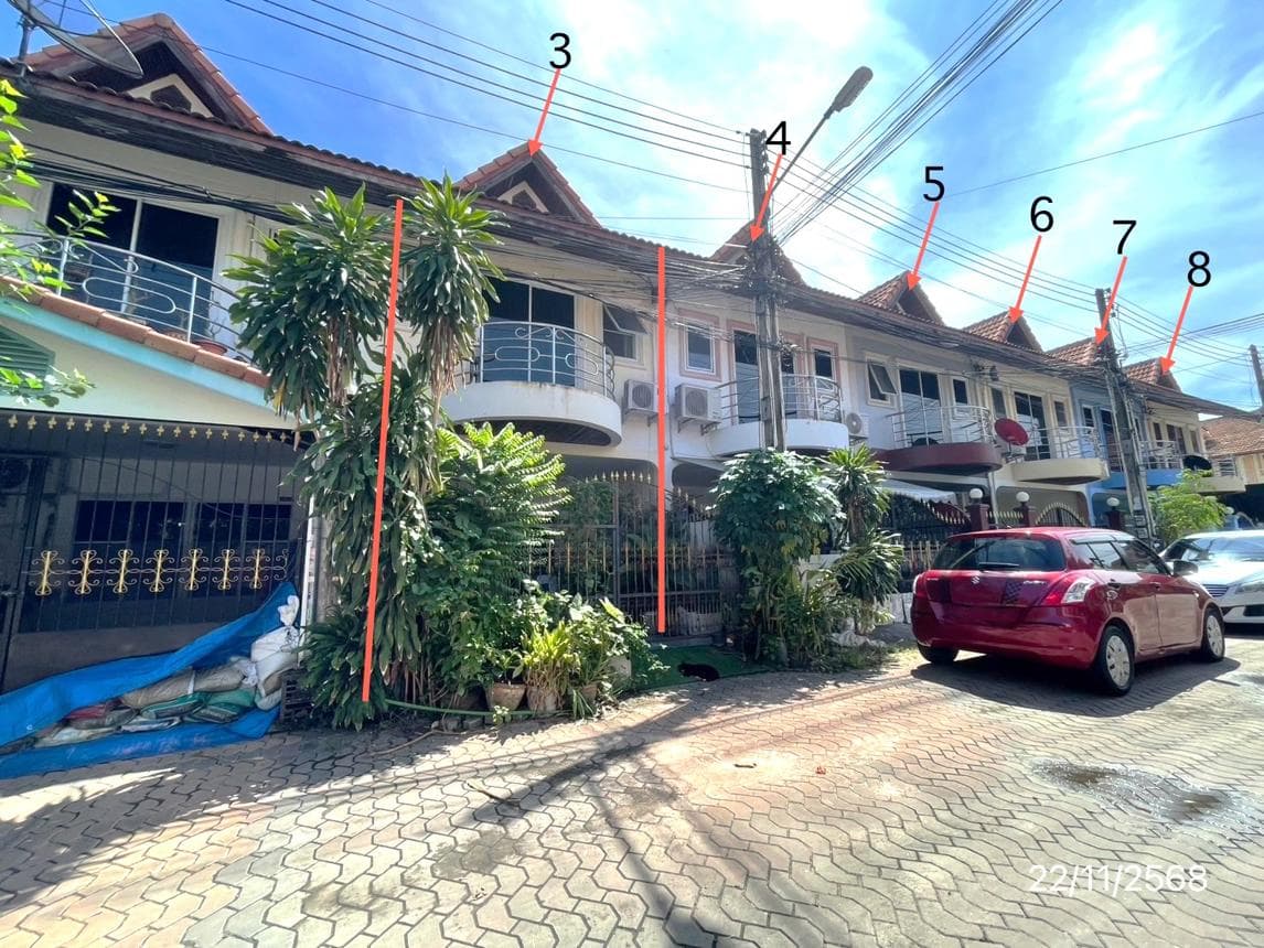 ทาวน์เฮ้าส์ 2 ห้องนอน พื้นที่ 135 ตร.ม. ทำเลศักยภาพ หนองปรือ บางละมุง ชลบุรี