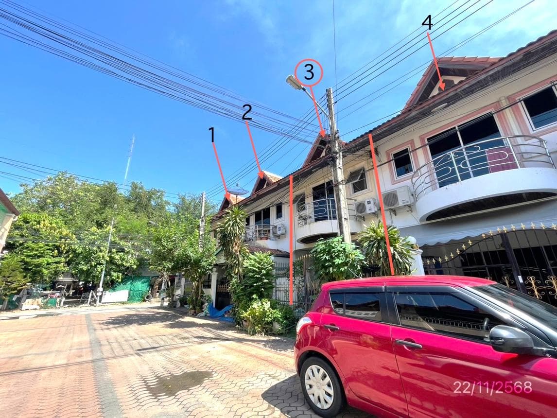 ทาวน์เฮ้าส์ 2 ห้องนอน พื้นที่ 135 ตร.ม. ทำเลศักยภาพ หนองปรือ บางละมุง ชลบุรี