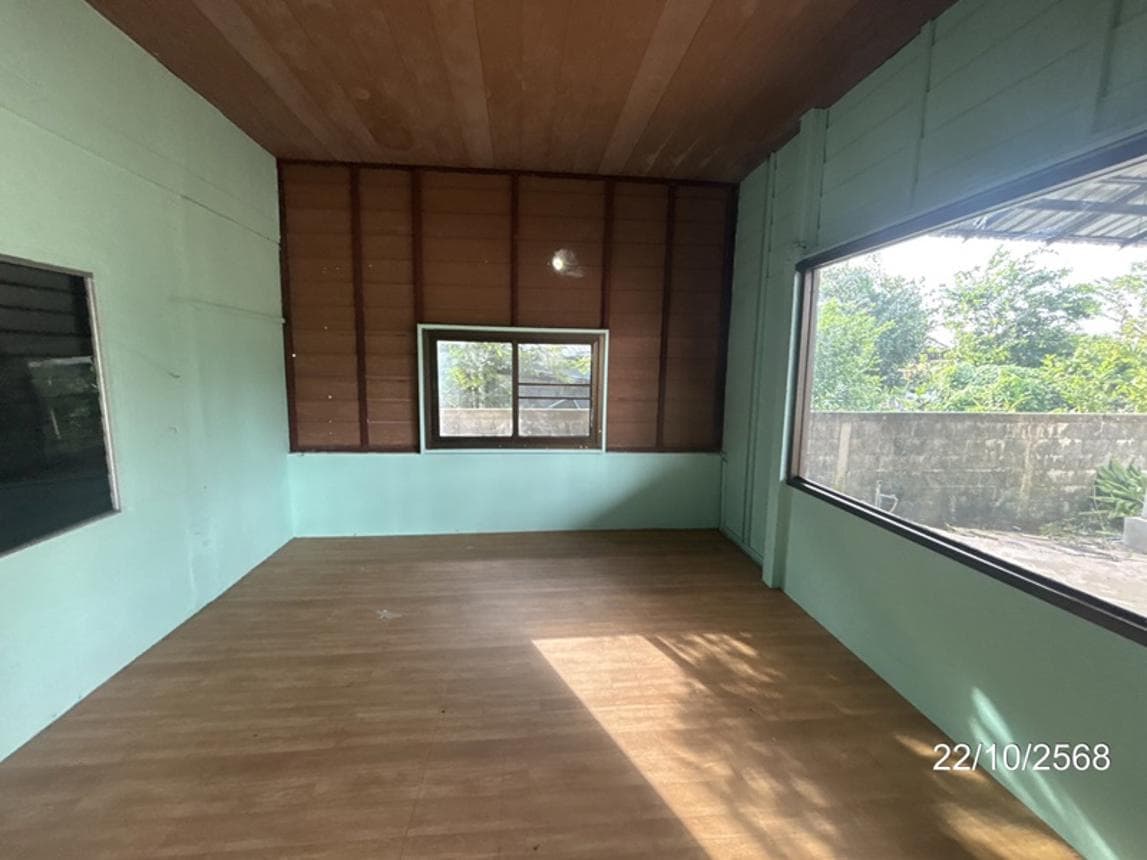 บ้านเดี่ยว หูทำนบ ปะคำ บุรีรัมย์ 2 ห้องนอน 1 ห้องน้ำ พื้นที่ใช้สอยกว้างขวางพิเศษ 263.4 ตร.ม. บนที่ดิน 32.6 ตร.ว. ทำเลดีติดถนนเดินทางสะดวก ราคาพิเศษ 2.53 ล้าน