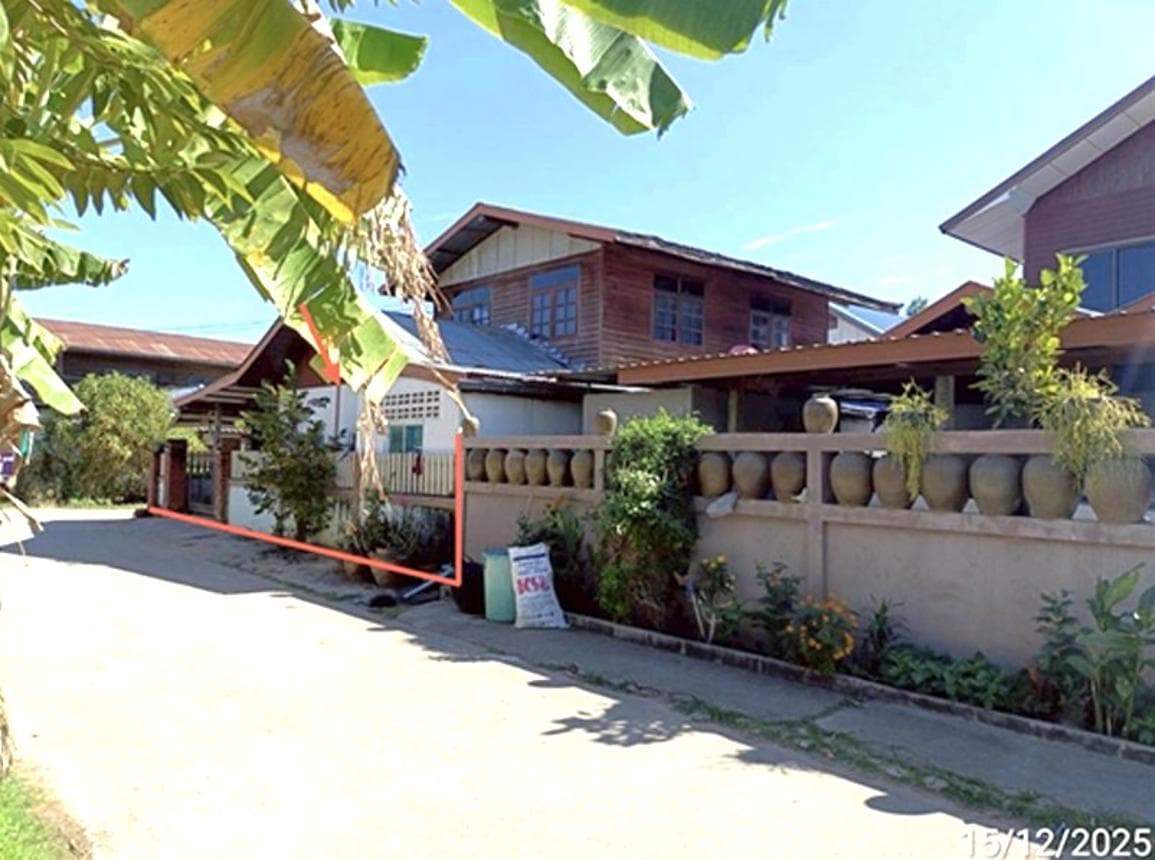 บ้านเดี่ยว เหล่าบัวบาน เชียงยืน มหาสารคาม 5 ห้องนอน 2 ห้องน้ำ พื้นที่จุใจ 200 ตร.ม. บนที่ดิน 48 ตร.ว. ทำเลสงบ ฟังก์ชันคุ้มค่า ราคาล้านต้นๆ