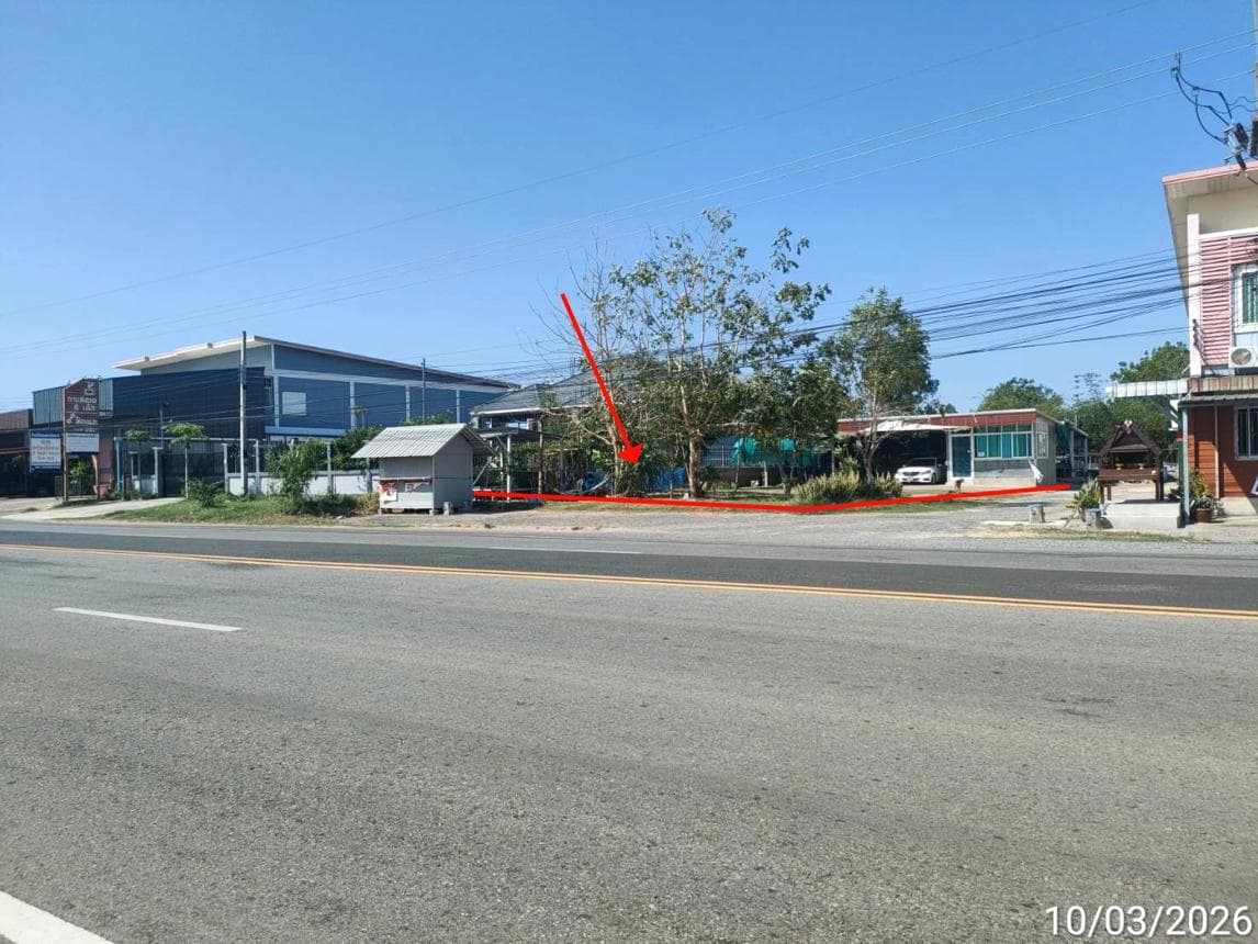 อาคารสำนักงาน แกดำ มหาสารคาม พื้นที่ใช้สอย 210 ตร.ม. บนเนื้อที่กว้าง 69.1 ตร.ว. ทำเลดีราคา 2.52 ล้านบาท