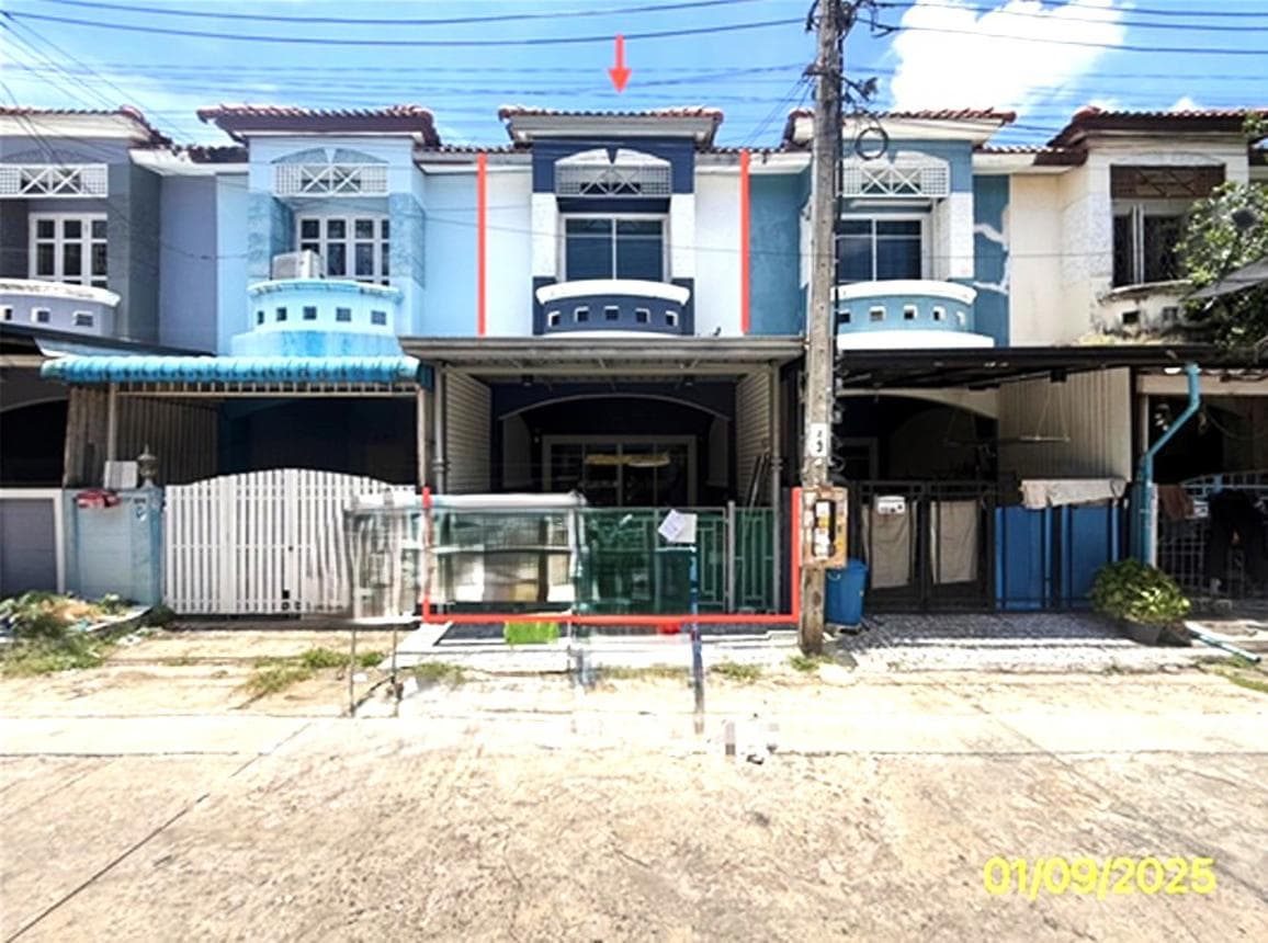 ทาวน์เฮ้าส์ ปิยวรารมย์ 3 ทวีวัฒนา ไทรน้อย นนทบุรี 2 ห้องนอน 2 ห้องน้ำ พื้นที่ 108 ตร.ม. ทำเลดีเดินทางสะดวก ใกล้แหล่งชุมชน ราคาพิเศษ 1.39 ล้าน
