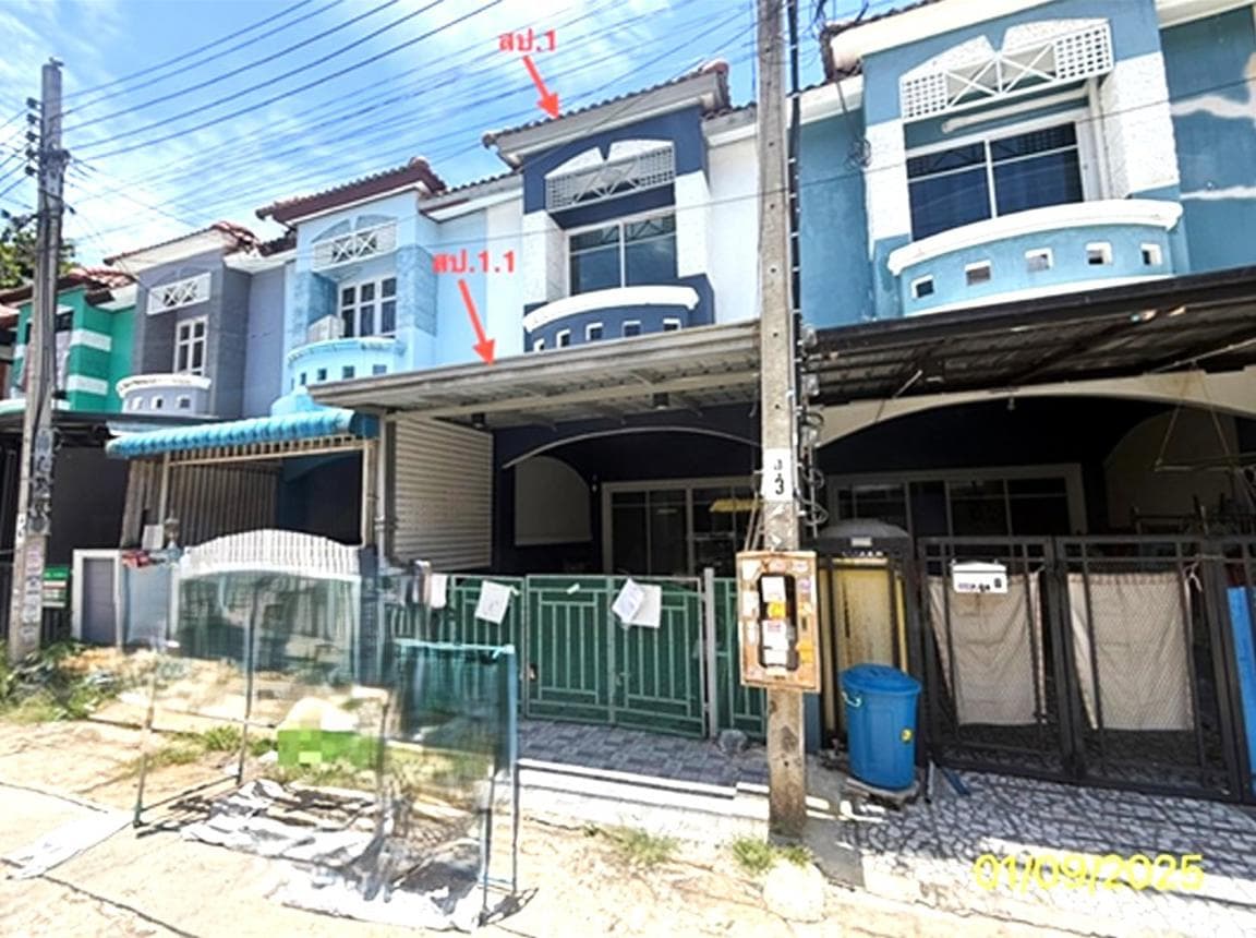 ทาวน์เฮ้าส์ ปิยวรารมย์ 3 ทวีวัฒนา ไทรน้อย นนทบุรี 2 ห้องนอน 2 ห้องน้ำ พื้นที่ 108 ตร.ม. ทำเลดีเดินทางสะดวก ใกล้แหล่งชุมชน ราคาพิเศษ 1.39 ล้าน