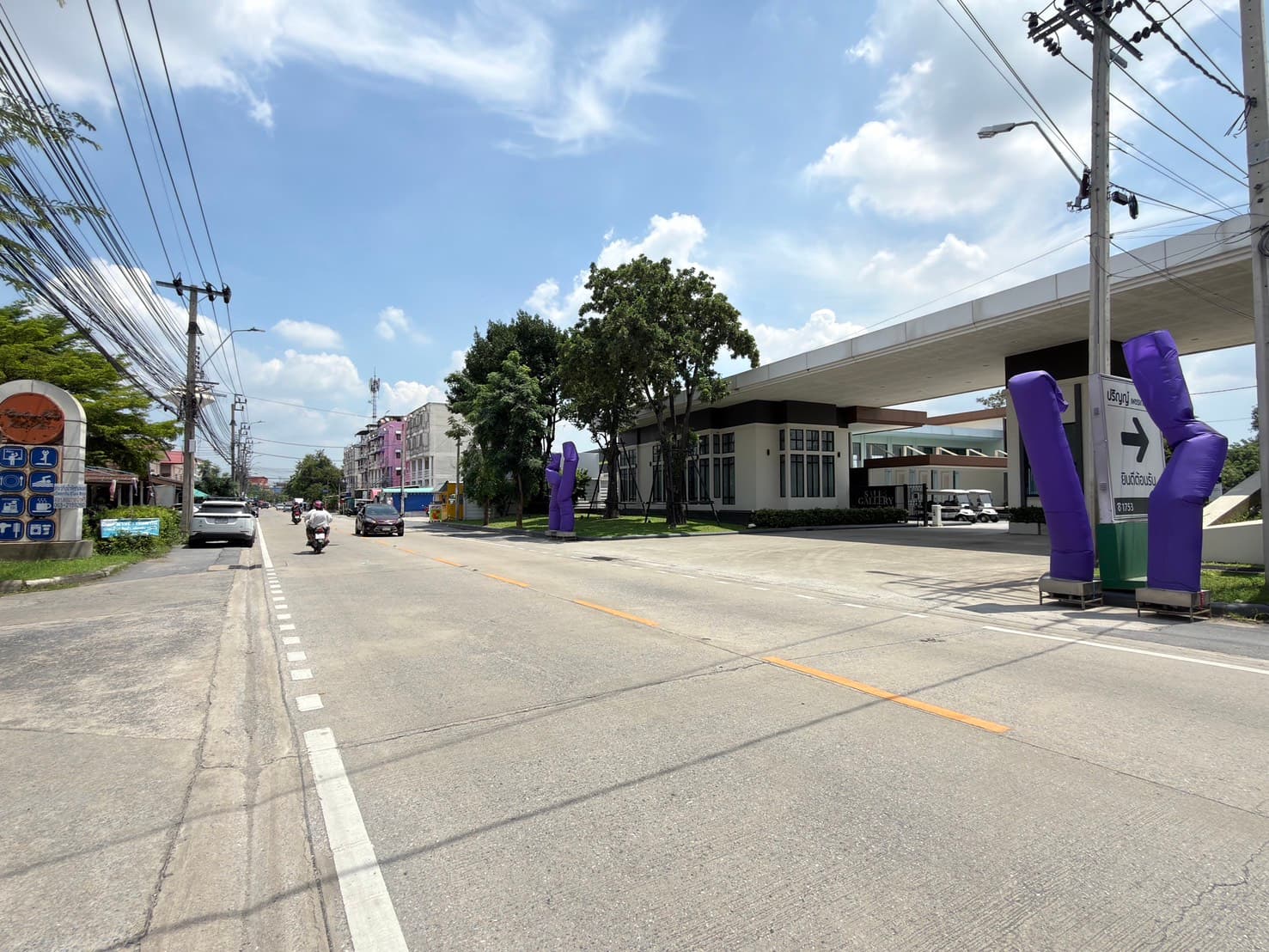 ขายที่ดินแปลงสวย 300 ตร.ว. ซอยกำนันเล็ก 2 (เพชรเกษม 69 หนองแขม) หน้ากว้าง บรรยากาศดี เหมาะสร้างบ้าน ทำเลเดินทางสะดวก