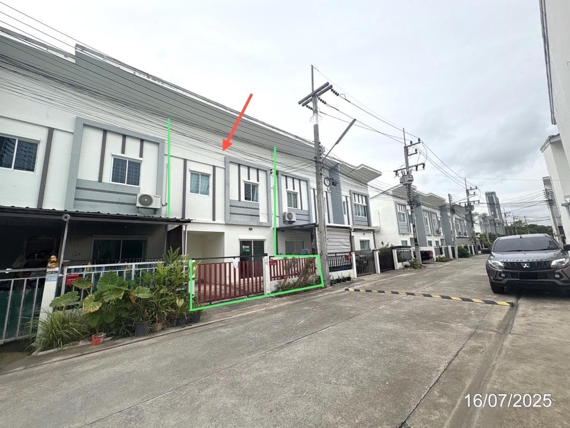 ทาวน์โฮม แลนซีโอ คริป (Lanceo CRIB) เนินพระ เมืองระยอง 3 ห้องนอน 3 ห้องน้ำ ทำเลเมืองราคาล้านปลายๆ
