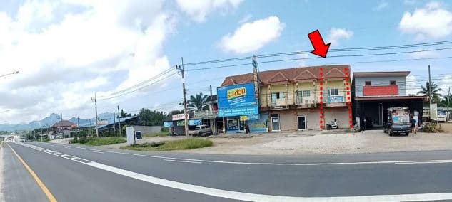 อาคารพาณิชย์ พนม สุราษฎร์ธานี