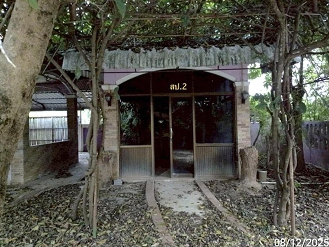 ขายบ้านเดี่ยวชั้นเดียวหลังใหญ่ พื้นที่ใช้สอย 261 ตร.ม. บนเนื้อที่ 99 ตร.ว. ทำเลหันนางาม ศรีบุญเรือง หนองบัวลำภู