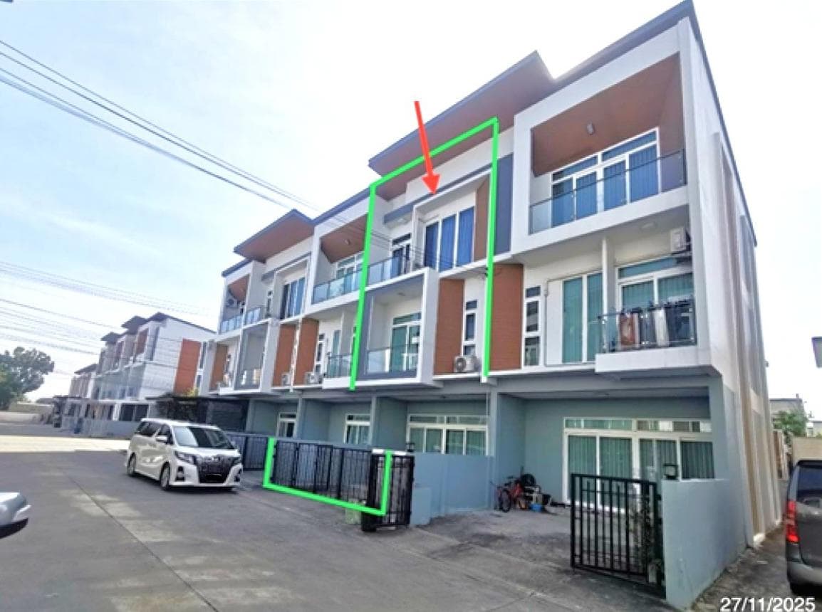 ขายทาวน์โฮม ลา วิลล่า พอชช์ (La Villa Posh) อยุธยา สไตล์โมเดิร์น ทำเลศักยภาพ