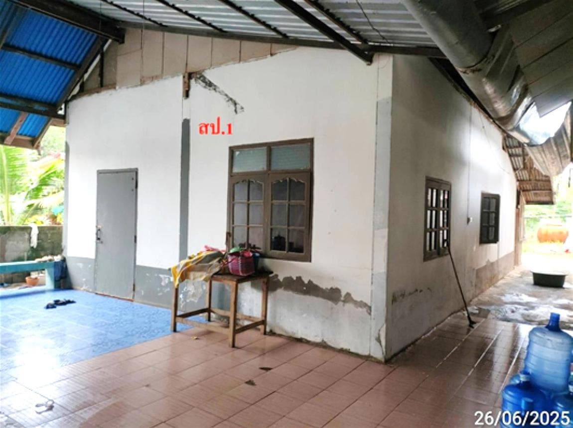 บ้านเดี่ยว ดินดำ จังหาร ร้อยเอ็ด 1 ห้องนอน พื้นที่ใช้สอย 73 ตร.ม. บนที่ดิน 18 ตร.ว. ทำเลสงบเดินทางสะดวก ราคาพิเศษ 1.76 ล้าน