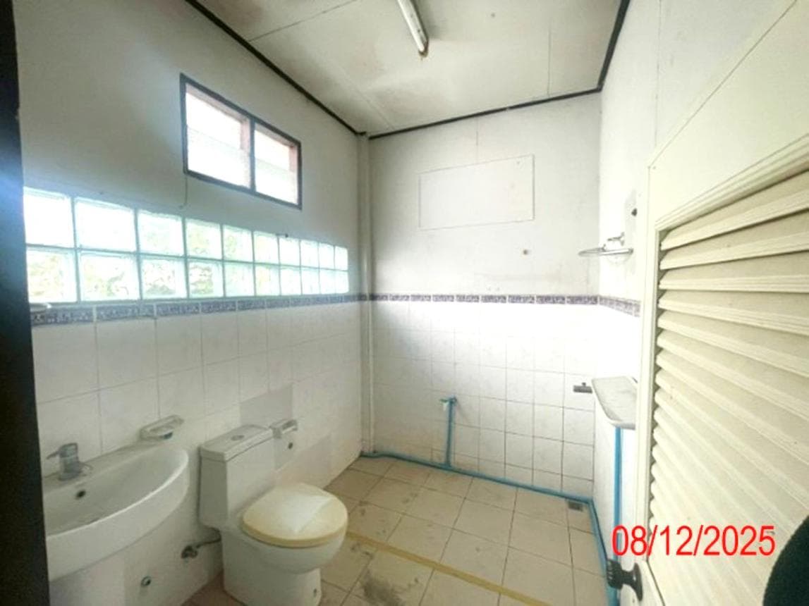 ขายบ้านเดี่ยว บ้านแป้น เมืองลำพูน ลำพูน พื้นที่ 91 ตร.ว. พื้นที่ใช้สอย 171.75 ตร.ม. 3 ห้องนอน 3 ห้องน้ำ