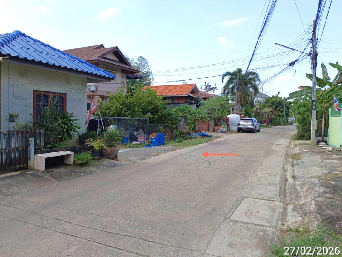ขายบ้านเดี่ยว ท่าทอง เมืองพิษณุโลก พื้นที่ใช้สอยจุใจ 173.25 ตร.ม. บนที่ดิน 42.6 ตร.ว. ราคาพิเศษเพียง 5 แสนต้นๆ